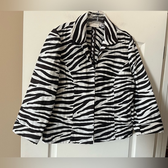 Chico's Jackets & Blazers - Chico's Black and White Zebra Blazer with Hook Closures Women’s Size Medium
